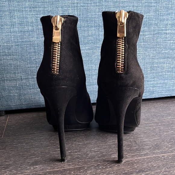 Zara Woman black heel booties - Picture 5 of 10